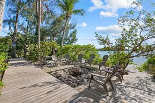 7143 La Lenaire Dr, Longboat Key, FL 34228 - Photo 51