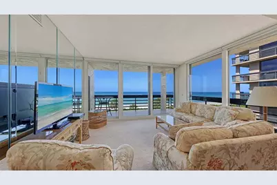 1045 Gulf Of Mexico Drive #301, Longboat Key, FL 34228 - Photo 7