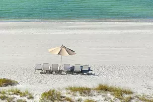 1045 Gulf of Mexico Dr, Longboat Key, FL 34228 - Photo 63