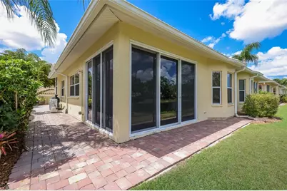 216 Vista Del Lago Way, Venice, FL 34292 - Photo 21