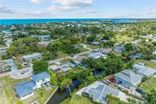 312 Winfield Way, Nokomis, FL 34275 - Photo 7
