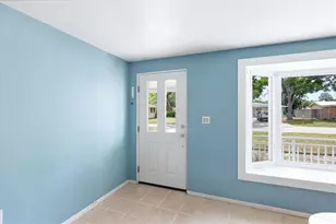 2233 Alice Rd, Sarasota, FL 34231 - Photo 7