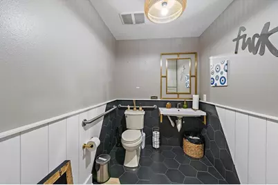 2500 Sunset Point Road, Clearwater, FL 33765 - Photo 21