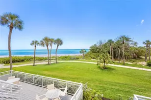 240 Sands Point Rd, Longboat Key, FL 34228 - Photo 25