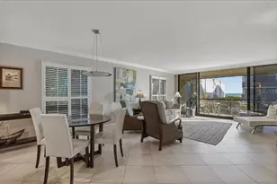 6804 Gulf Dr, Holmes Beach, FL 34217 - Photo 7