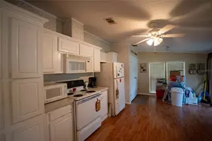 1809 E Holiday Dr, Lorida, FL 33857 - Photo 13