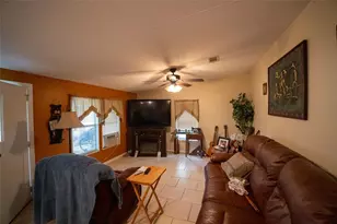 1809 E Holiday Dr, Lorida, FL 33857 - Photo 11