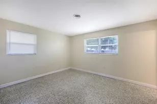 2542 Tulip St, Sarasota, FL 34239 - Photo 11