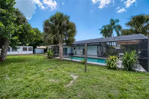 510 Dona Dr, Nokomis, FL 34275 - Photo 27