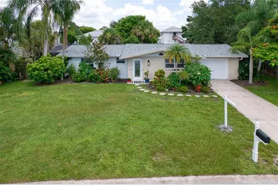 510 Dona Drive, Nokomis, FL 34275 - Photo 1
