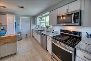 510 Dona Dr, Nokomis, FL 34275 - Photo 7