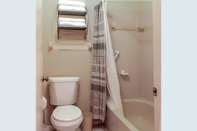 5191 Lake Village Drive #2, Sarasota, FL 34235 - Photo 17