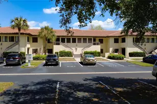5191 Lake Village Dr, Sarasota, FL 34235 - Photo 25