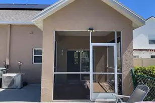 5210 Levi Ln, Sarasota, FL 34233 - Photo 15