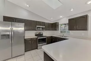 3026 Grafton St, Sarasota, FL 34231 - Photo 15