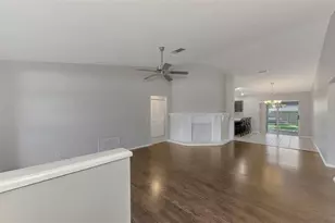 3026 Grafton St, Sarasota, FL 34231 - Photo 9