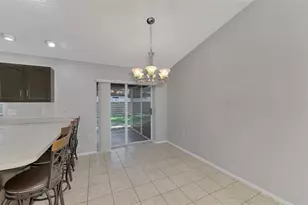 3026 Grafton St, Sarasota, FL 34231 - Photo 13