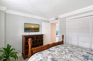 5880 Midnight Pass Rd, Sarasota, FL 34242 - Photo 47