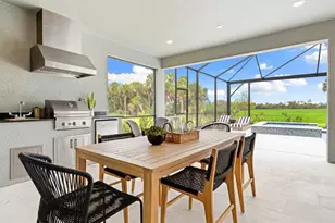 7895 Interstellar Ave, Sarasota, FL 34241 - Photo 17