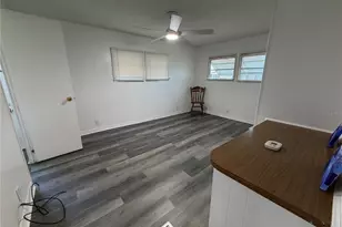 5221 Beechmont Ave, Sarasota, FL 34234 - Photo 15