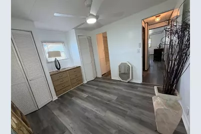 5221 Beechmont Avenue, Sarasota, FL 34234 - Photo 23