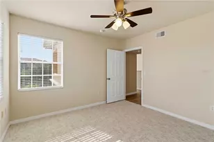 1025 Villagio Cir, Sarasota, FL 34237 - Photo 21