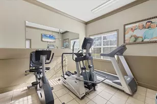 1025 Villagio Cir, Sarasota, FL 34237 - Photo 35