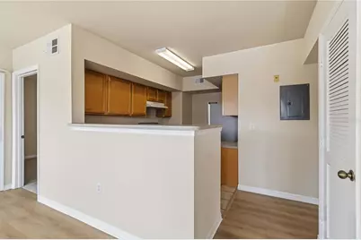 1025 Villagio Circle #204, Sarasota, FL 34237 - Photo 9