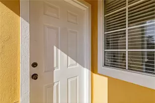1025 Villagio Cir, Sarasota, FL 34237 - Photo 5