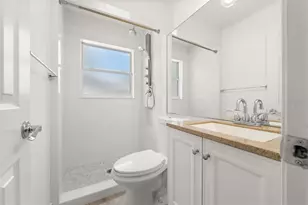 3317 Bougainvillea St, Sarasota, FL 34239 - Photo 47