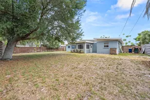 3317 Bougainvillea St, Sarasota, FL 34239 - Photo 53