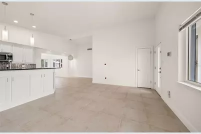 3317 Bougainvillea Street, Sarasota, FL 34239 - Photo 15