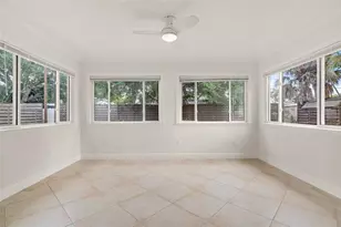 3317 Bougainvillea St, Sarasota, FL 34239 - Photo 29