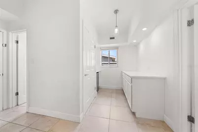 3317 Bougainvillea Street, Sarasota, FL 34239 - Photo 45