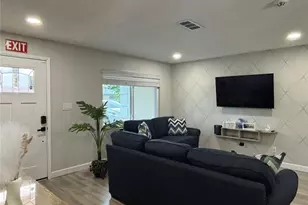 2802 22nd Ave W, Bradenton, FL 34205 - Photo 5