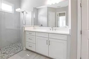 6133 Lungo Lago Dr, Sarasota, FL 34241 - Photo 37