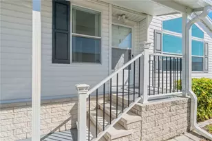 527 Fleetwood St, North Port, FL 34287 - Photo 13
