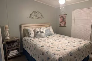 122 W St Annes Cir, Apollo Beach, FL 33572 - Photo 9