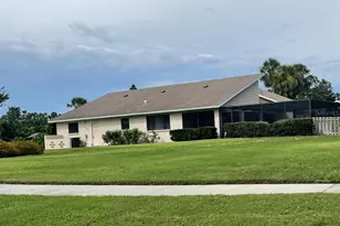 3799 Countryside Rd, Sarasota, FL 34233 - Photo 3