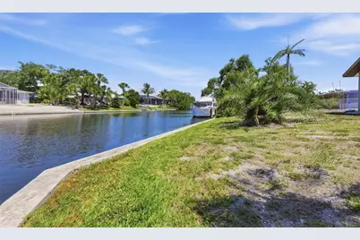 5108 Sandy Shore Avenue, Sarasota, FL 34242 - Photo 29