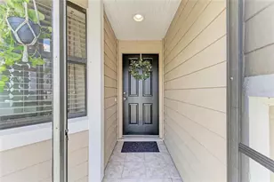 3543 65th Ave Cir E, Sarasota, FL 34243 - Photo 3