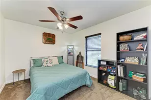 3543 65th Ave Cir E, Sarasota, FL 34243 - Photo 21