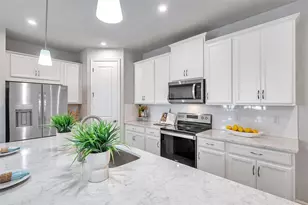 3747 Laughing Dove Ave, Sun City Center, FL 33573 - Photo 15