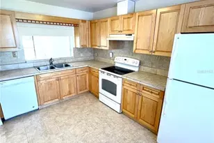 2130 Jo an Dr, Sarasota, FL 34231 - Photo 5