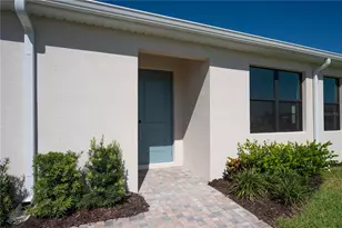 5890 Windbreak Ct, Apollo Beach, FL 33572 - Photo 5