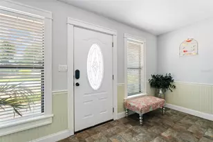 2712 Nancy St, Sarasota, FL 34237 - Photo 13