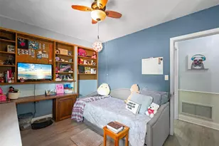 2712 Nancy St, Sarasota, FL 34237 - Photo 39