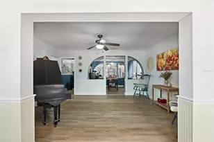 2712 Nancy St, Sarasota, FL 34237 - Photo 11