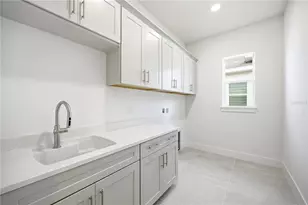 17547 Palmiste Dr, Bradenton, FL 34202 - Photo 33