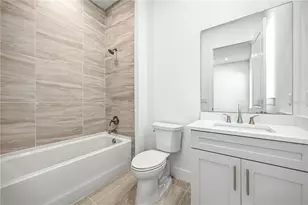 17547 Palmiste Dr, Bradenton, FL 34202 - Photo 25